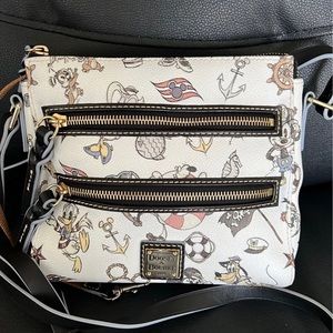 EUC Dooney Bourke Mickey and Friends Crossbody Handbag (Retired)